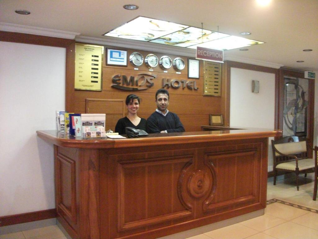 Hotel Emos 3*