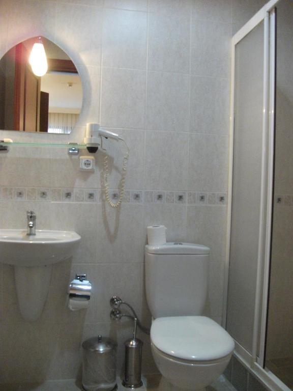Hotel Emos 3*