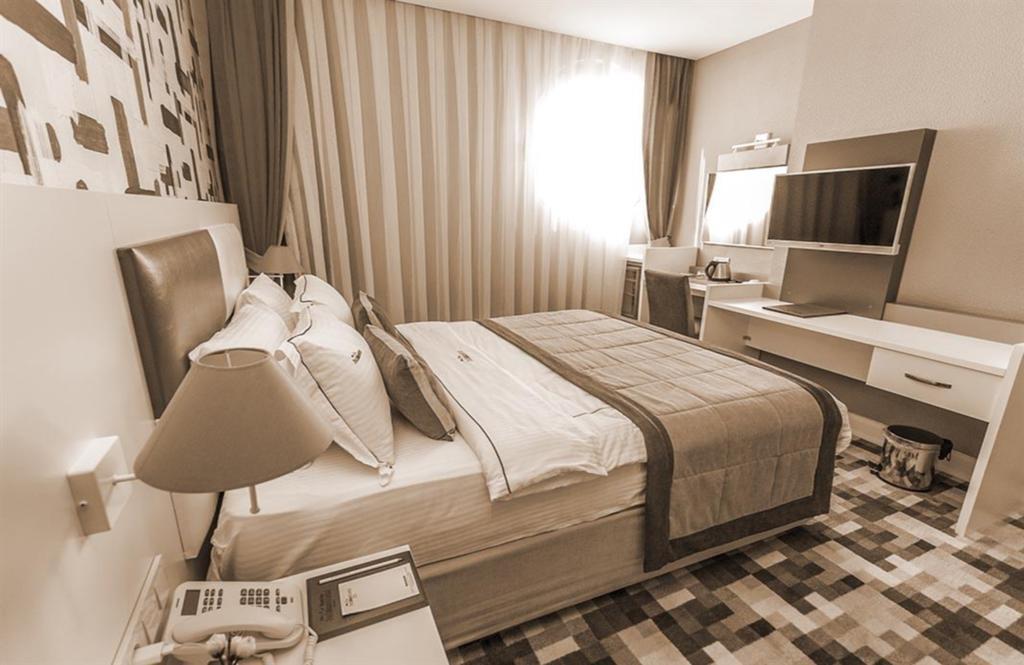 Mayi Istanbul