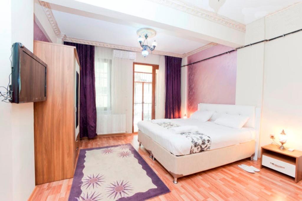 Hotel Adonis House Taksim 3*