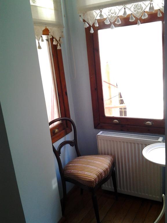 Aparthotel Aretias Antique House 2*