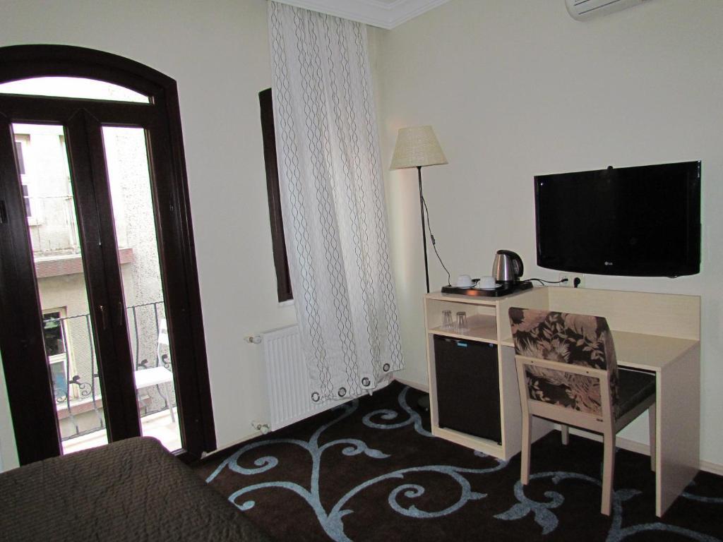 Hotel Promise 3*
