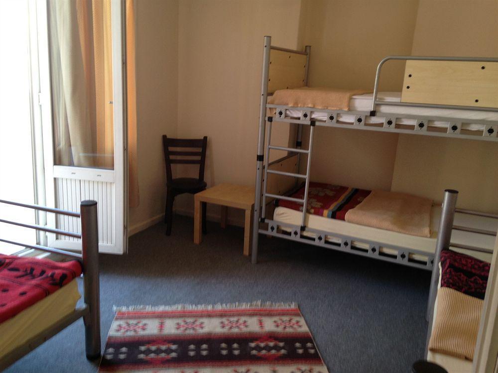 Hostel Levanten