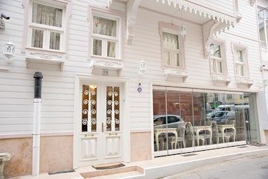 Daire Romantic Mansion *
