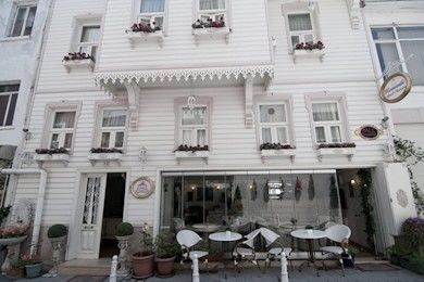Daire Romantic Mansion *