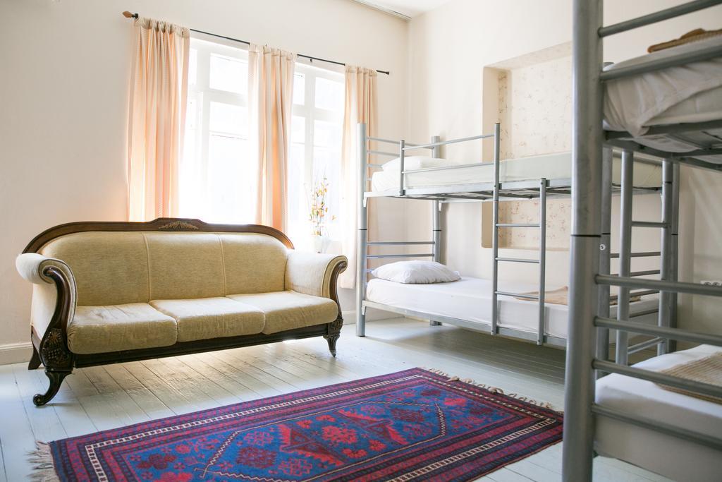 Hostel Levanten *