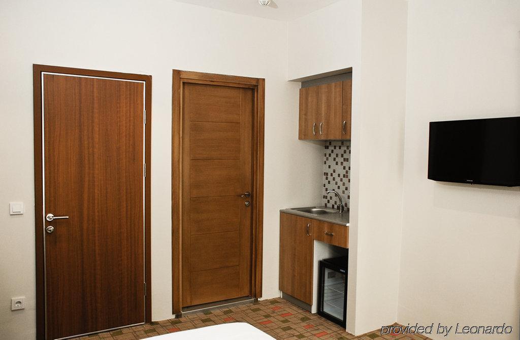 Hotel Serene 2*