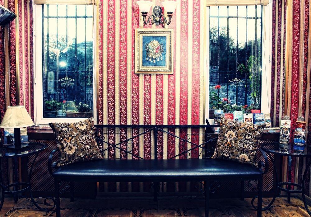 Santa Hill Hotel 3*