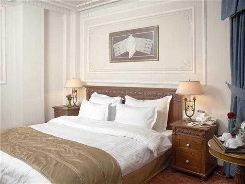 Anemon Koleksiyon Galata Hotel 4*