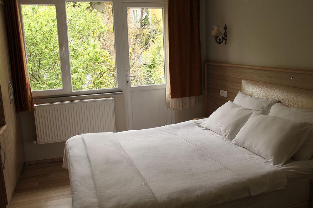 Bonjour Hotel 3*