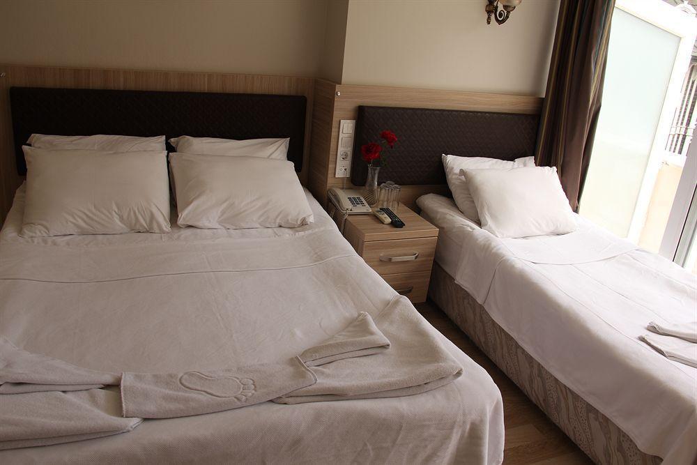 Bonjour Hotel 3*