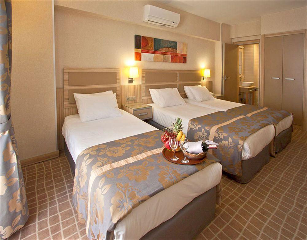 Nanda Hotel 4*