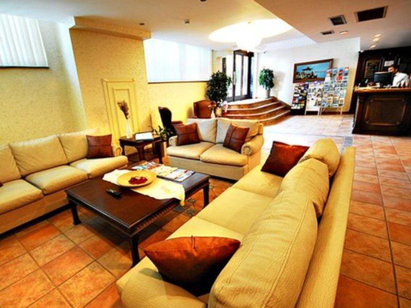 Golden Crown Hotel Istanbul