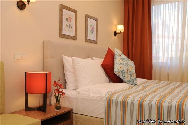 Cheya Sisli Medical & Business Center Tesvikiye And * Istanbul