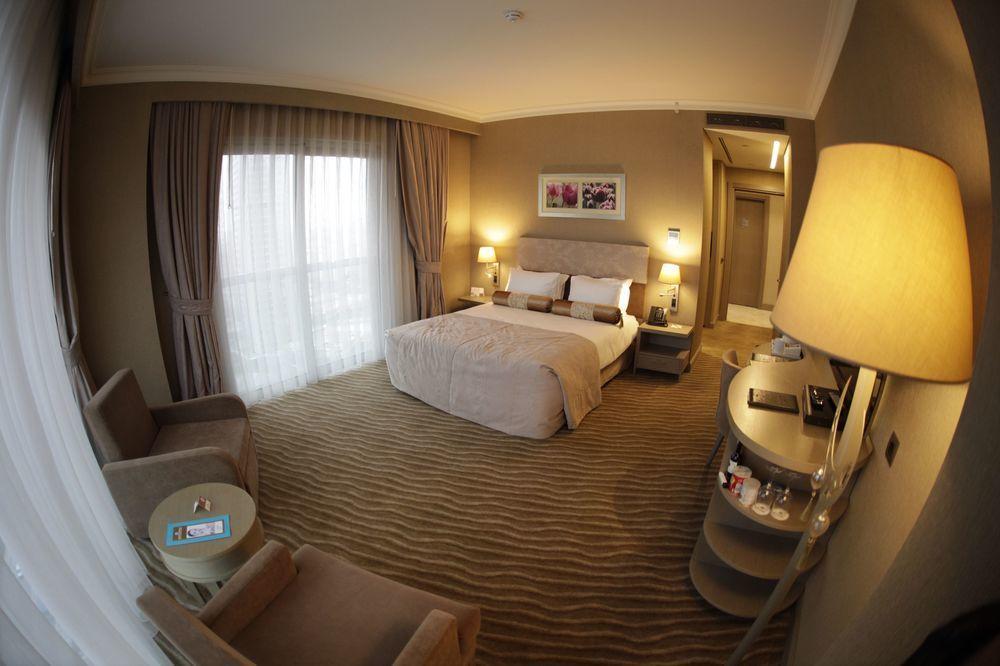 Doubletree By Hilton Atasehir & Conference Centre Hotel 5*