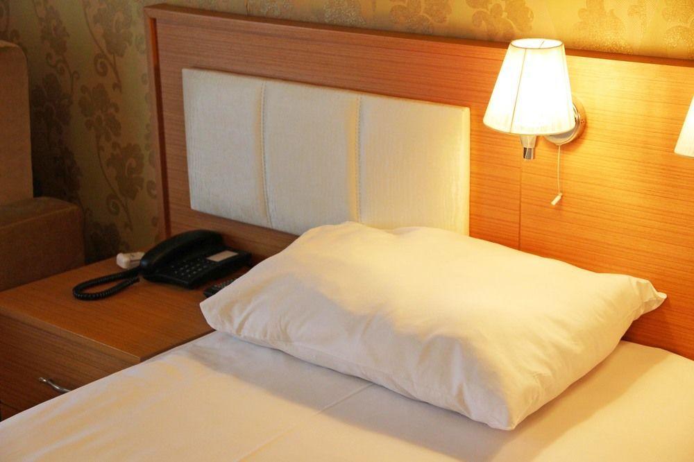 Flower Palace Hotel 2*