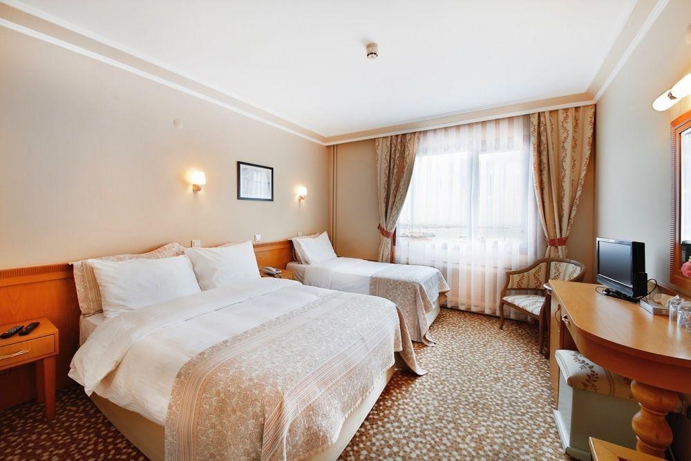 Sidonya 3*