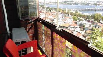 Golden Horn Hotel