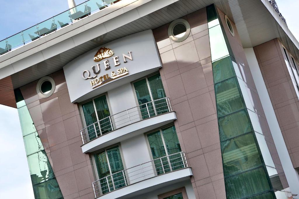 Queen & Hotel Istanbul