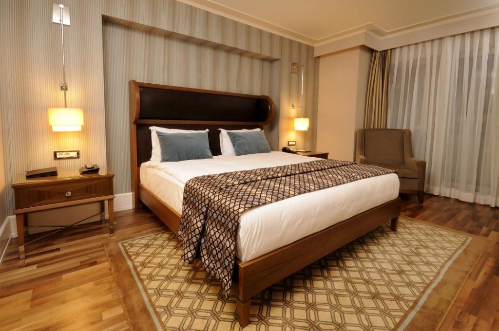 Titanic Taksim 4* Istanbul