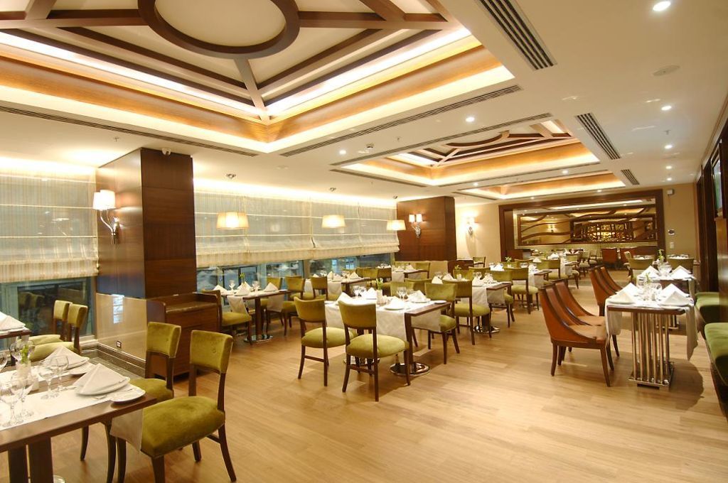 Titanic Taksim Hotel