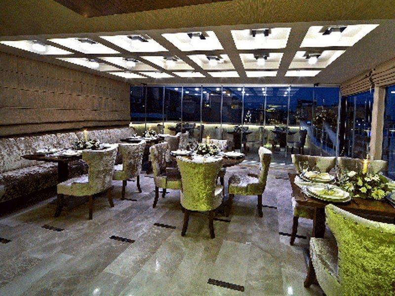 Hotel Royce 3*