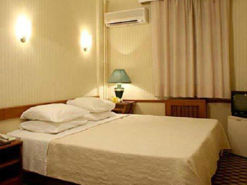 Hotel Niles 3*