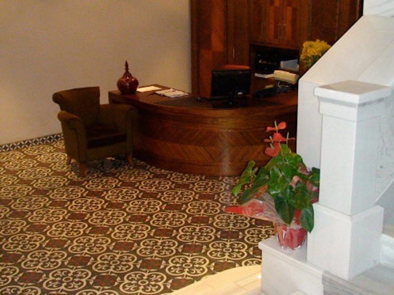 Otel Au Pera 5*