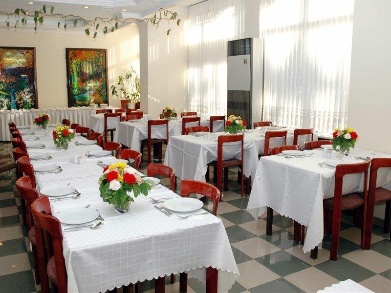Hotel Avlonya 3*