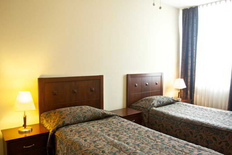 Aparthotel Baran Airport