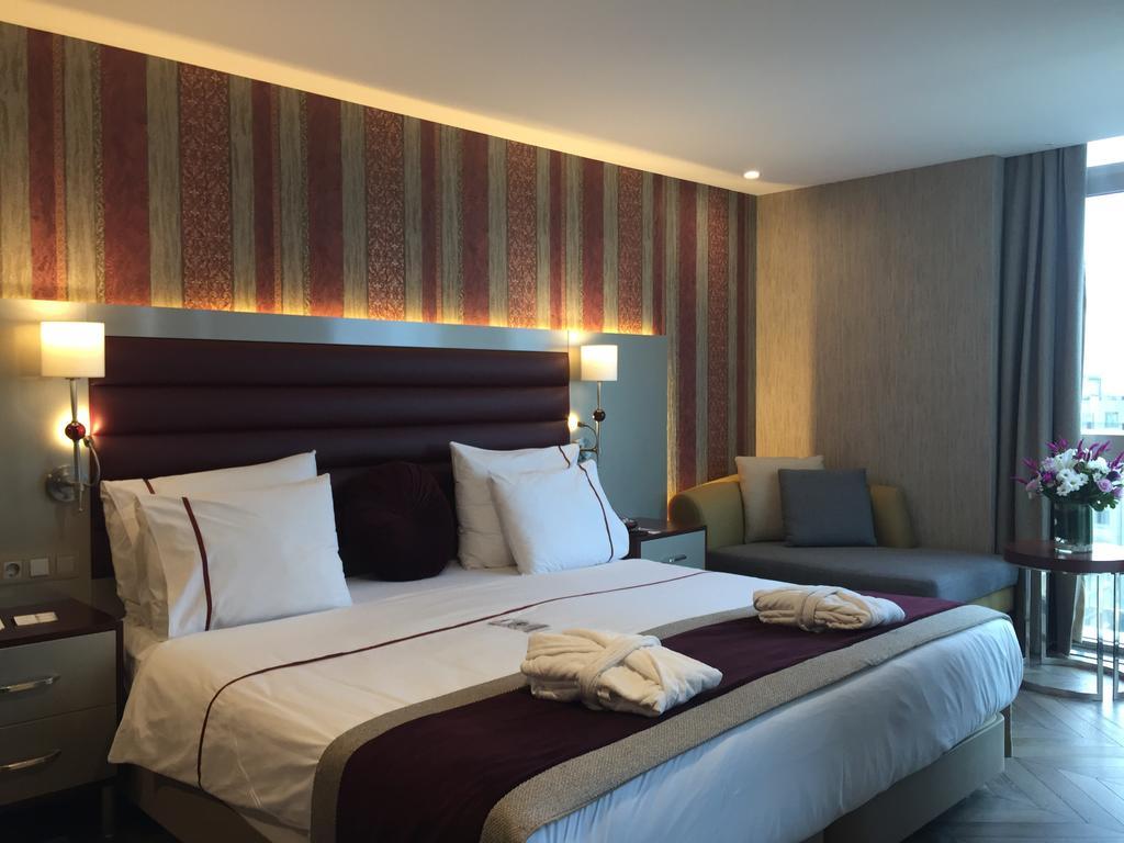 Otel Taksim Gonen