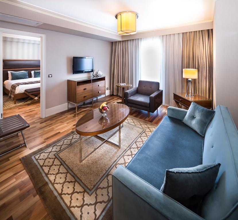 Hotel Titanic Taksim
