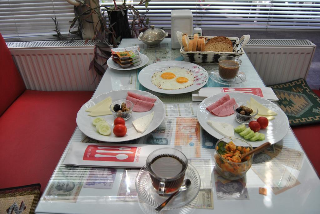 Hotel Lotus 3*