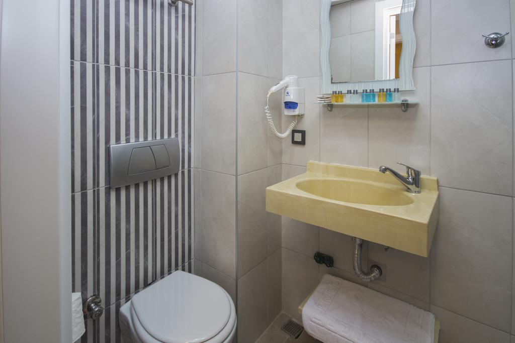 Hotel Bestur *