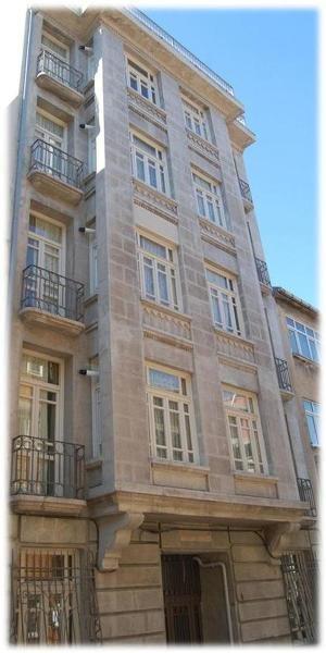 Omer Hayyam Suites Aparthotel