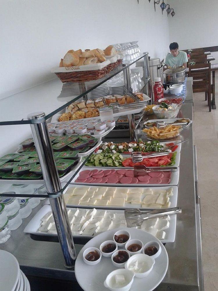 Rozza Hotel