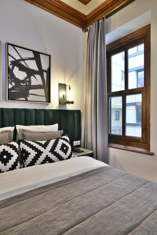 Life Hotel 4*