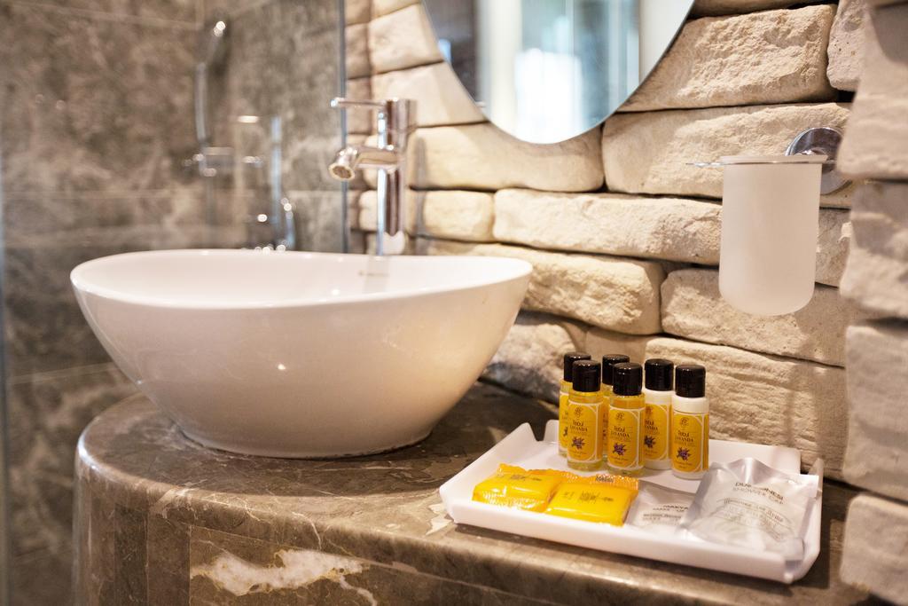Taksim Pera Center Hotel 4*