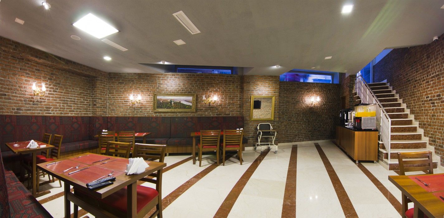 Aprilis - Special Category 4* Istambul