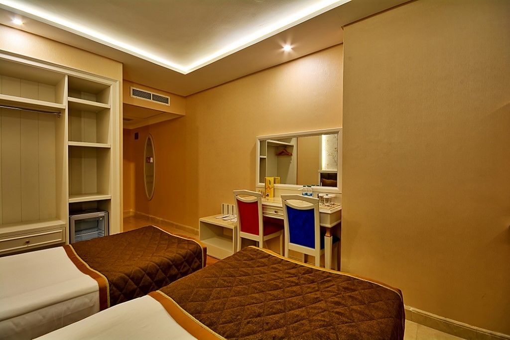 Samir Deluxe Hotel