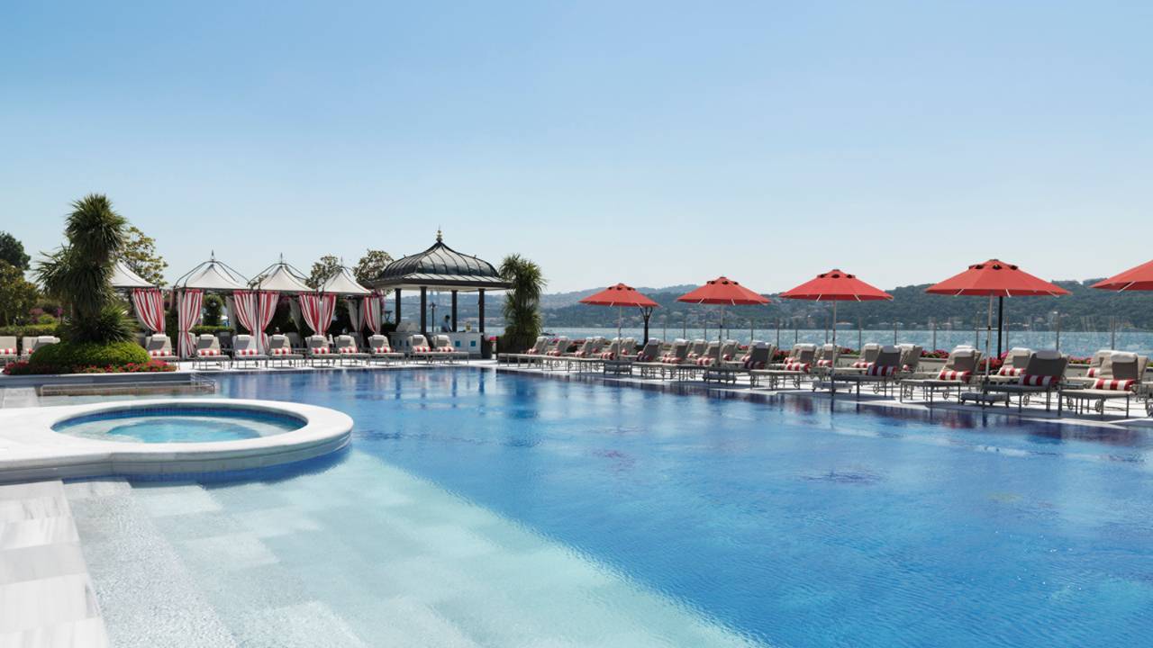 Four Seasons At The Bosphorus Otel 5*