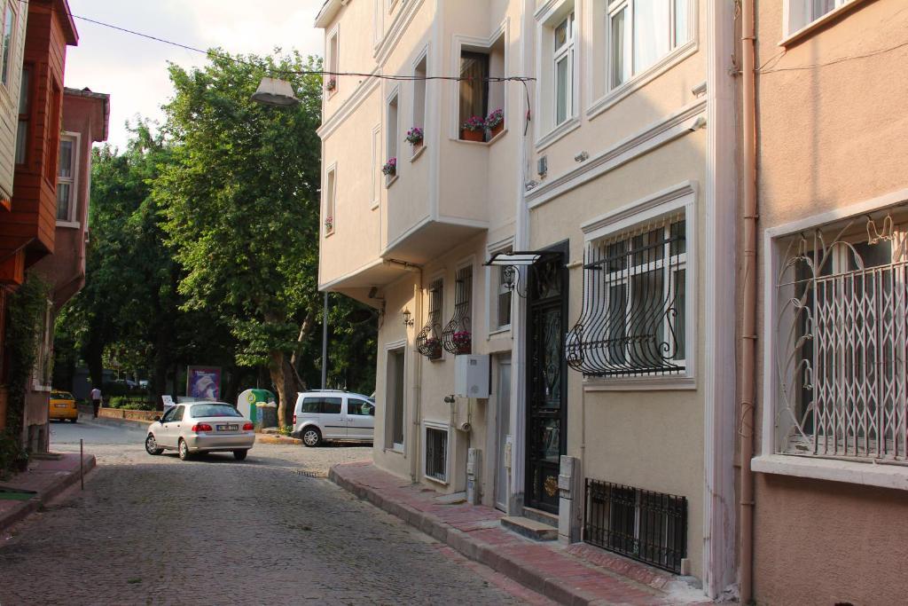 Apartment Uyar Apt Istanbul