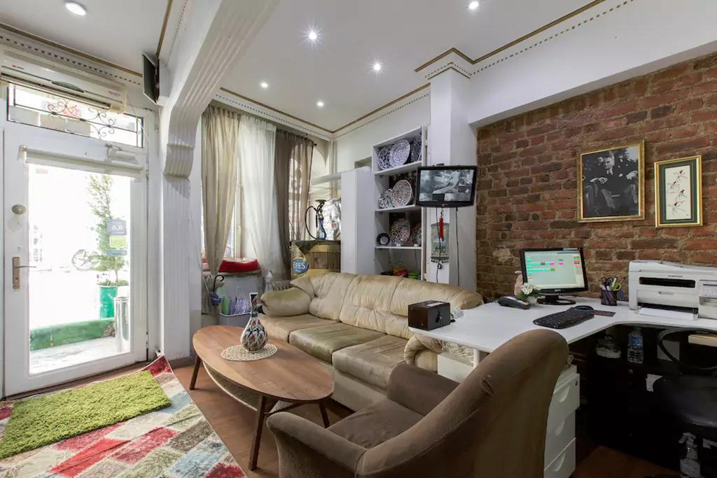 Taksim House