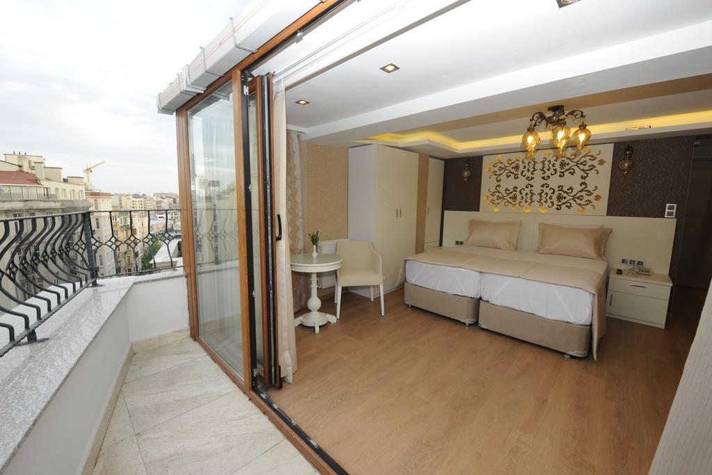 Hotel Taxim 3*