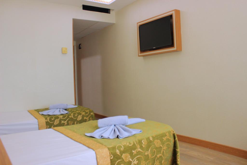 Buyuk Paris Hotel 3*