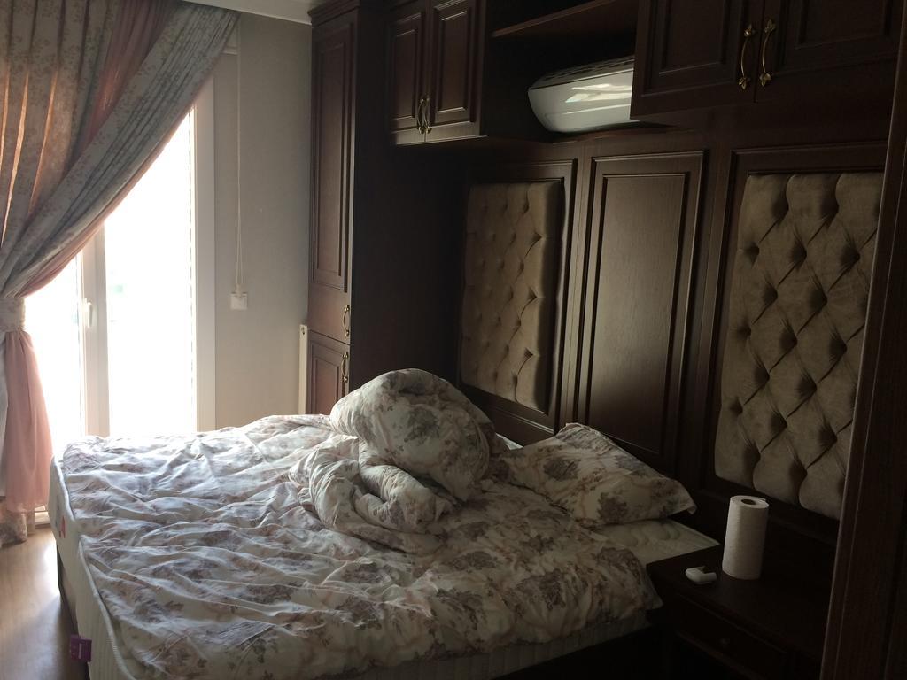Bizim Evler 6 * Istanbul