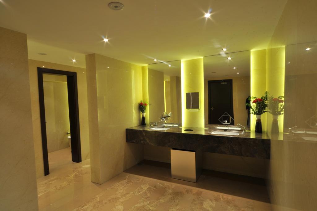 Hotel Adela