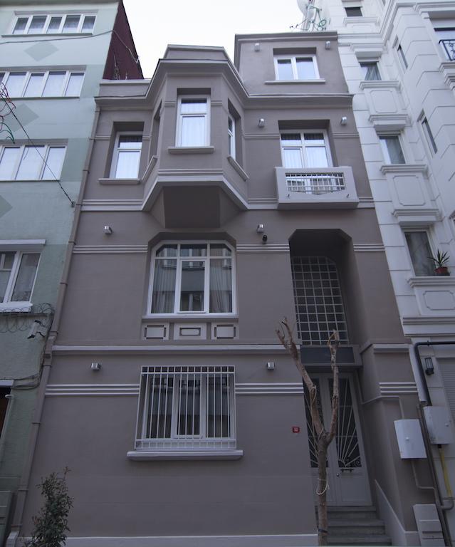 Urban Homes Apartment