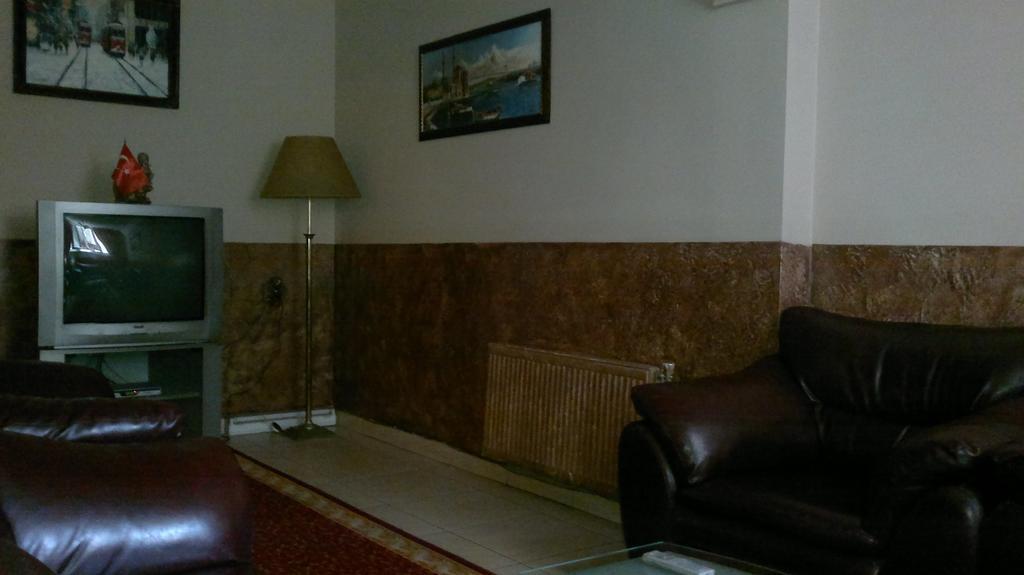 Ekol Hotel 2*
