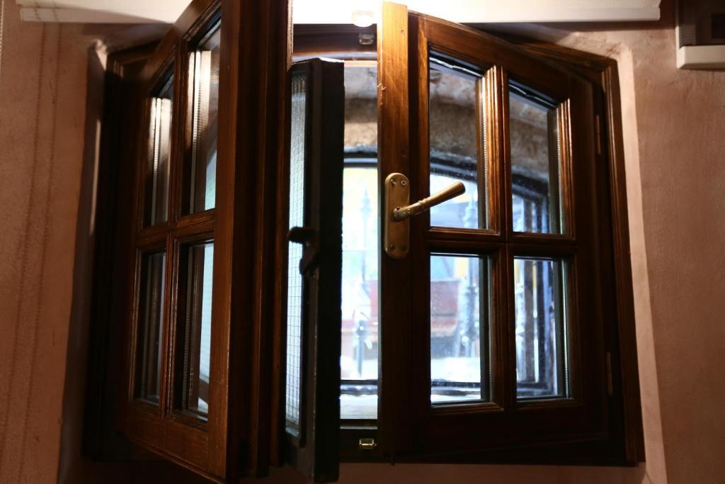 Noble House Galata 3*